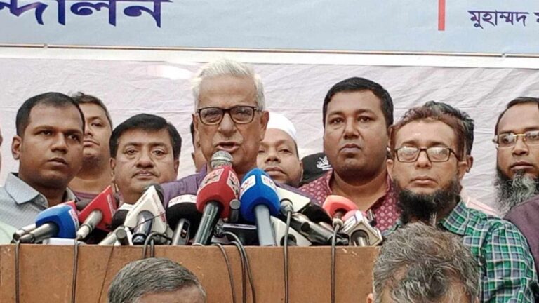 স্থানীয় নির্বাচন আগে হতে দেওয়া হবে না ফারুকের হুঁশিয়ারি