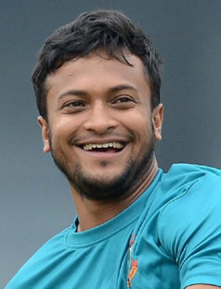 শীর্ষস্থান নিয়েই বিশ্বকাপে যাচ্ছেন সাকিব আল হাসান