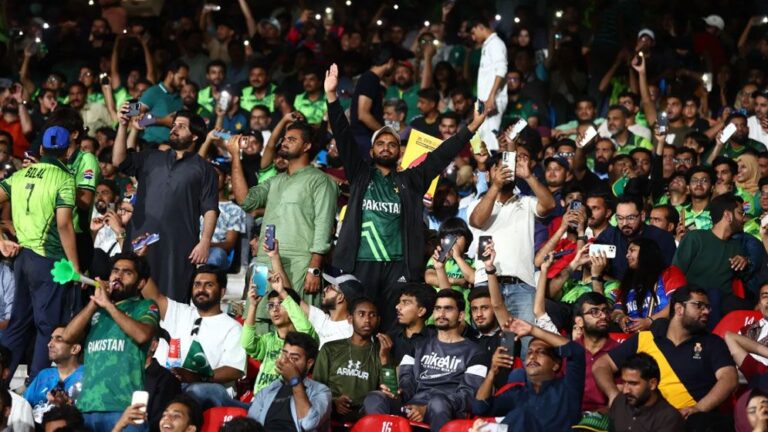 বাংলাদেশের জয়ে প্রার্থনা পাকিস্তানের